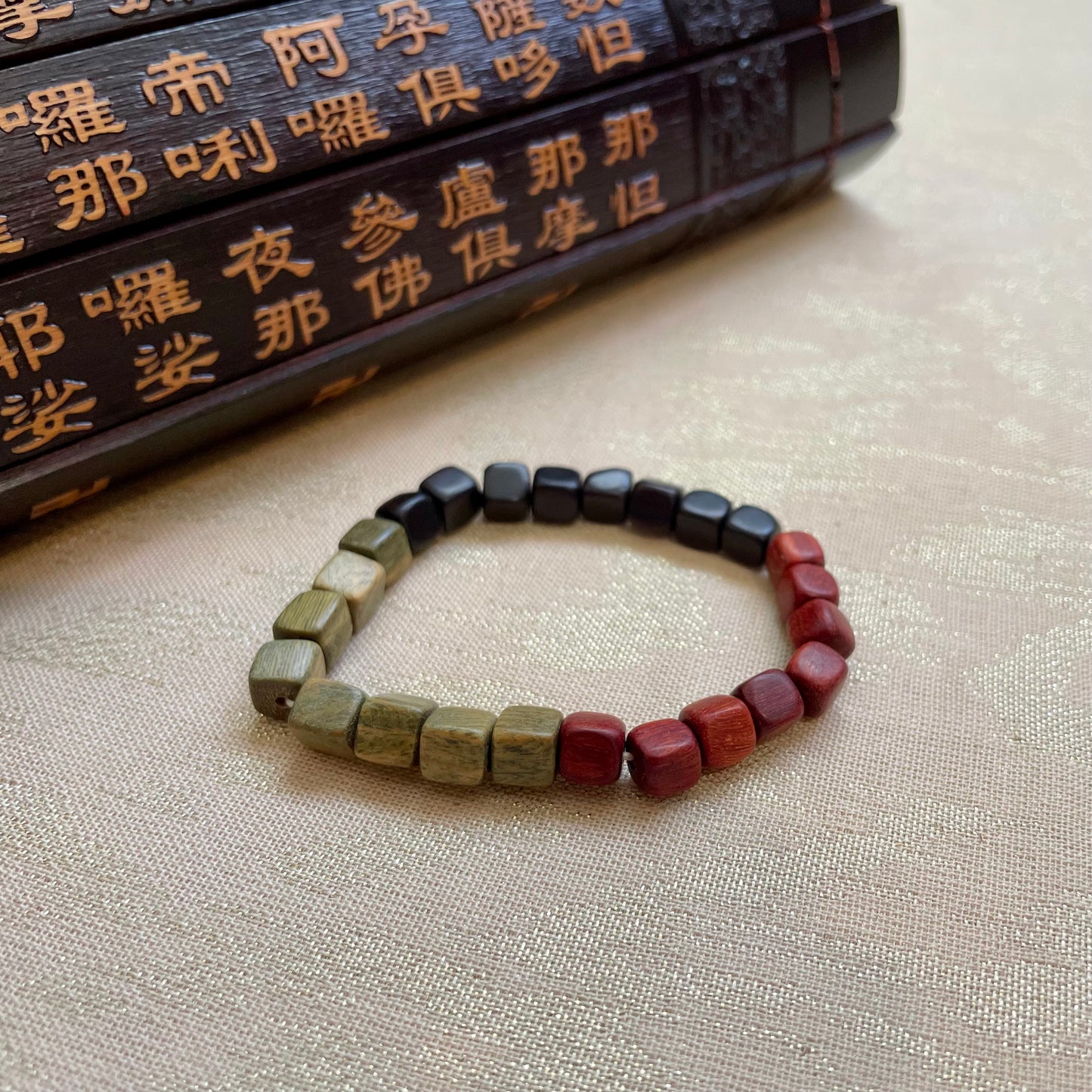 Zen Bracelet | Inhalation | Sinology Studio